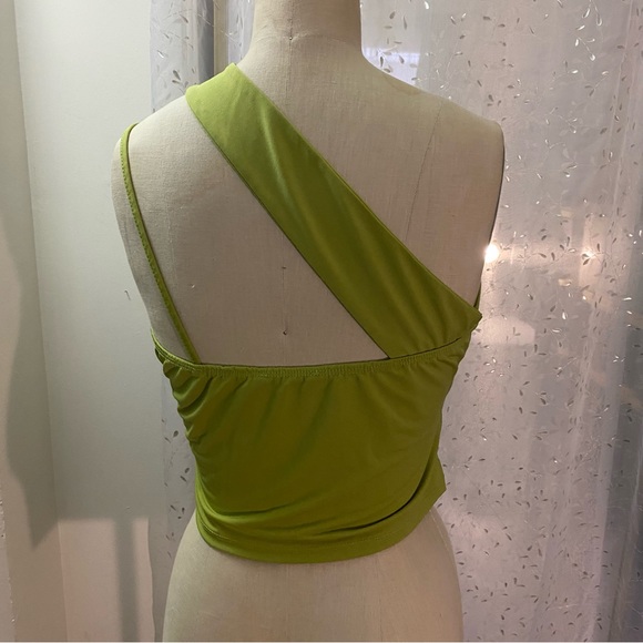 One shoulder crop top - Picture 3 of 4